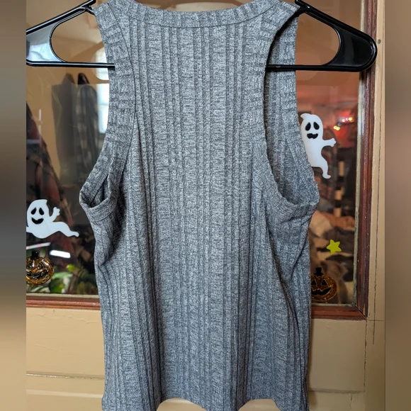 Gray Aeropostale Ribbed Tank Top - Picture 2 of 3